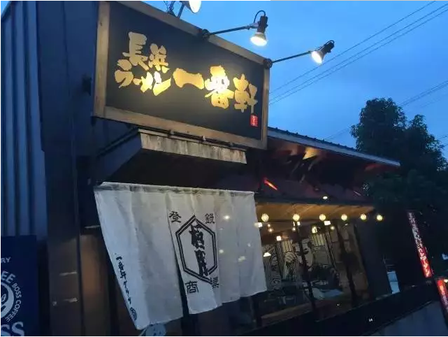 這家小店靠這6個秘訣，30個座位日流水2萬|餐飲界