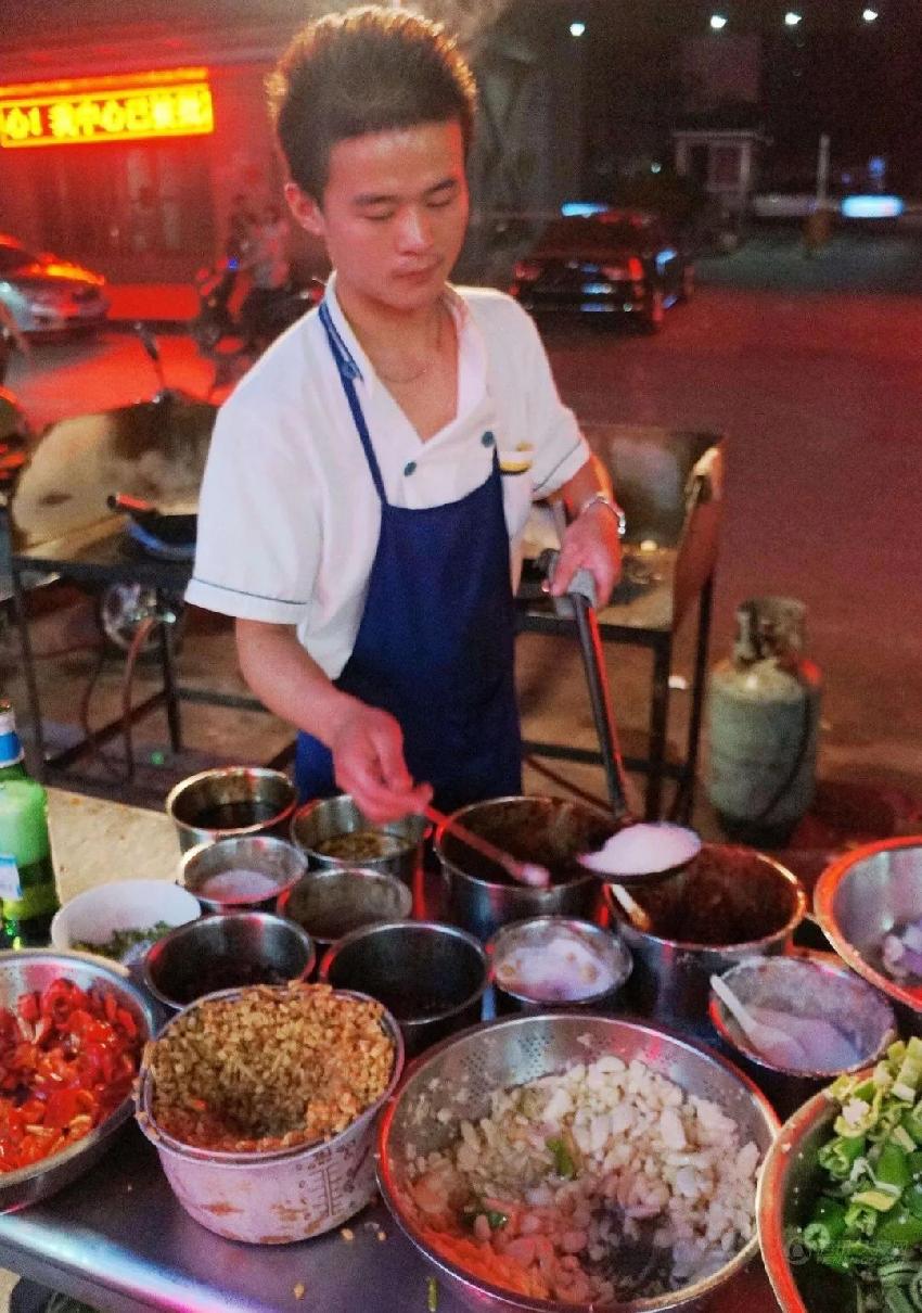 科技和餐飲的融合可謂五花八門(mén)，這其中有哪些值得思考的？