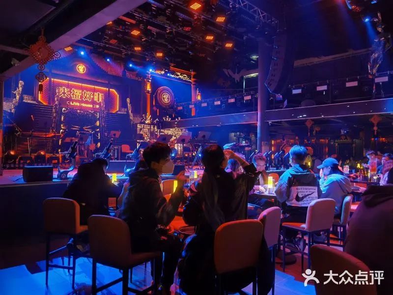 帶動商圈人流增幅50% 這家Live house靠什么？|餐飲界